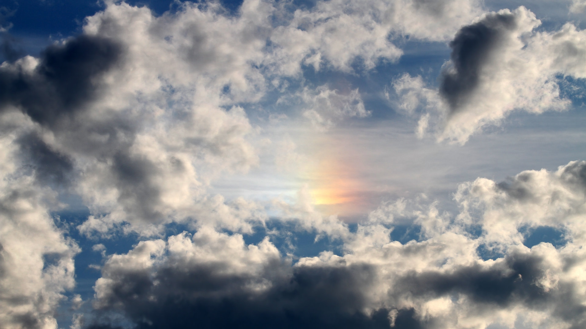 长距离游泳赛:海洋中的耐力之旅,超长距离游泳